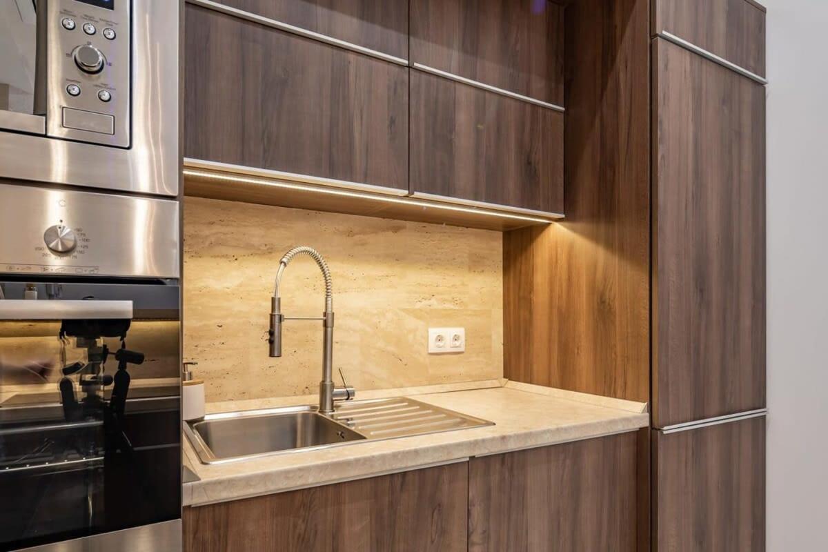 شقة Splendid Perfectly Located Flat With Sauna بودابست المظهر الخارجي الصورة