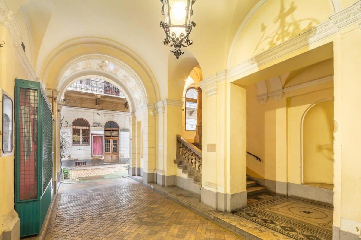 شقة Splendid Perfectly Located Flat With Sauna بودابست المظهر الخارجي الصورة