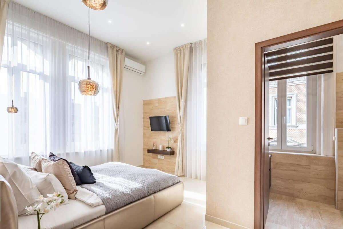 شقة Splendid Perfectly Located Flat With Sauna بودابست المظهر الخارجي الصورة
